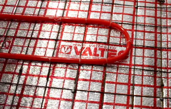 Шаг укладки водяного теплого пола